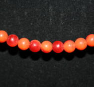 Pärlhalsband Rödorange