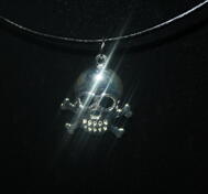 Halsband med Hänge
